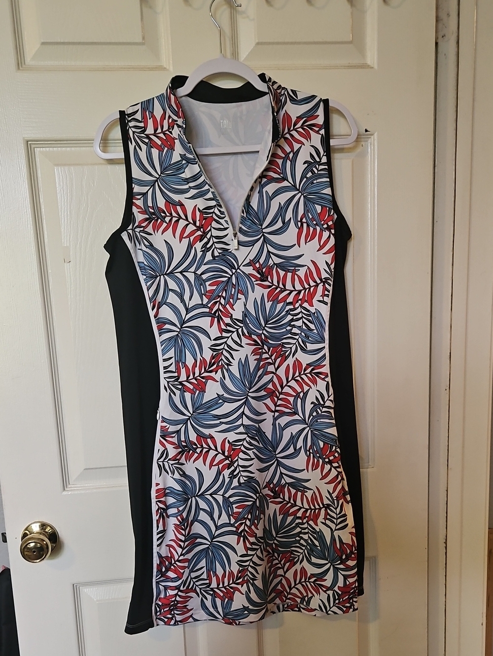 TAIL Sleeveless Tropical Print Polo Dress - Navy, Red, Light Blue & White